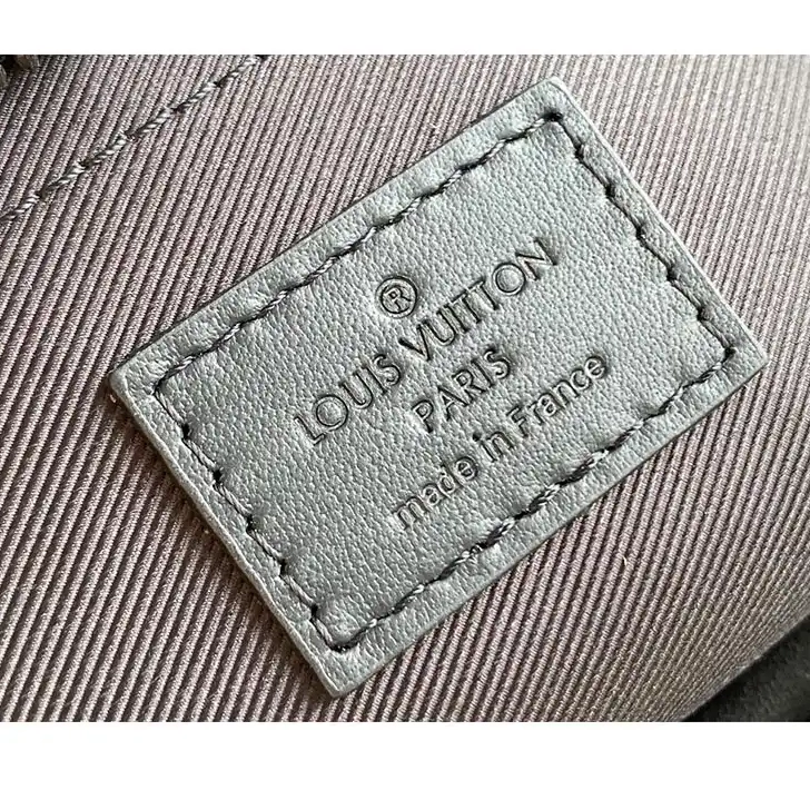 Fashionrep 2108YA0051 Bags LV s 0823